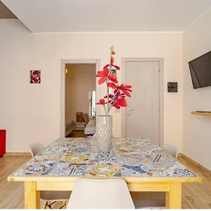  Appartement Arte In Casa Vacanza